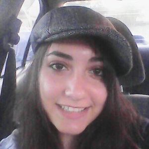 Meet your Posher, Danielle